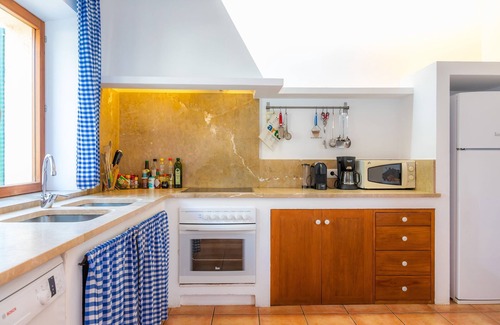 Arta Villa | Country Estate with Pool, Wi-Fi, Air Conditioning, Garden and Patio