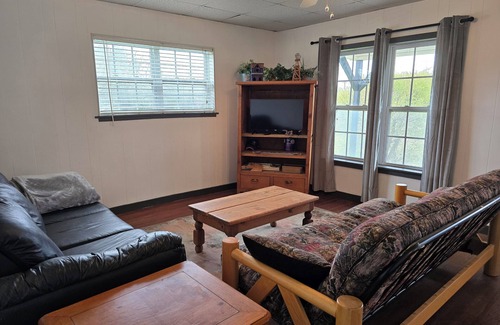 Johnson County Other | Country farmhouse located on a horse ranch and rescue.
