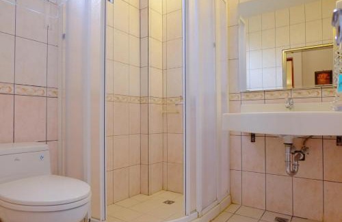 Yuanshan Bed & Breakfast | Country Grange B&B