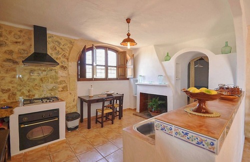 Vilafranca de Bonany Villa | Country House 'Albadallet' with Private Pool, Private Terrace and Wi-Fi