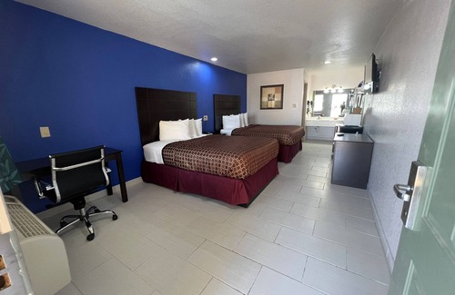 Eagle Pass Hotel | Country Hill Inn and Suites
