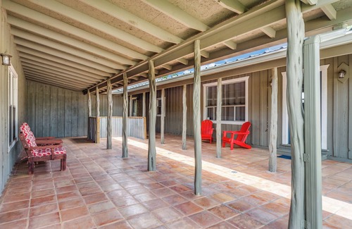 Comfort House | Country Home for that Relaxing Getaway on a Texas Hill Country Ranch