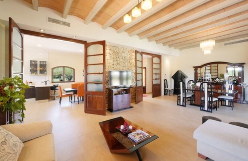 Sa Pobla Villa | Country Home Sant Vicenç with Mountain View, Pool, Wi-Fi, A/C, Terraces & Garden