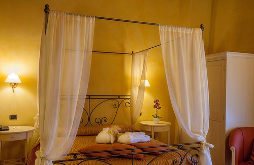 Lastra a Signa Hotel | Country Hotel Borgo Sant'Ippolito