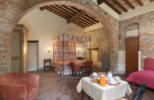 Borgo San Lorenzo Other | Country House/Farm House in Poggiolo-salaiole with 6 bedrooms sleeps 14