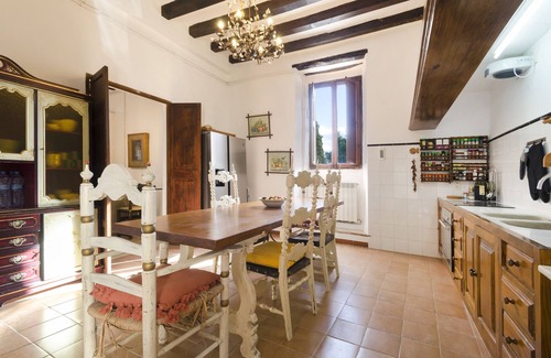Lloseta Villa | Country House 'Can Bosquet' with Mountain View, Private Pool and Wi-Fi