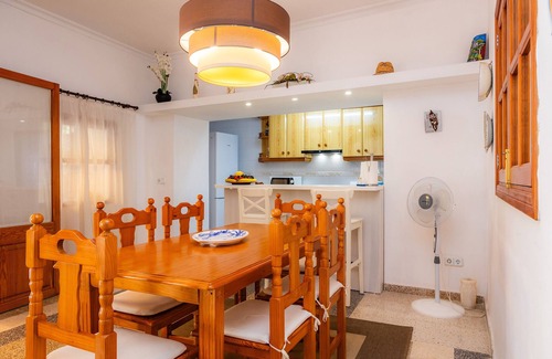 Costitx Villa | Country House 'Can Tiro' with Private Pool, Wi-Fi and Air Conditioning
