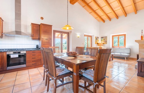 Sant Llorenc des Cardassar Villa | Country House 'Can Mandai' with Mountain View, Wi-Fi and Air Conditioning