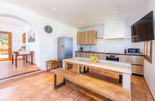 Arta Villa | Country house "Can Jaumi" with Sea View, Pool & Wi-Fi