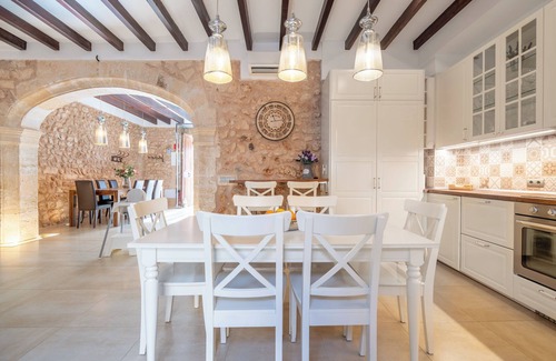 Algaida Villa | Country House 'Cas Mercader' with Private Pool, Wi-Fi and Air Conditioning