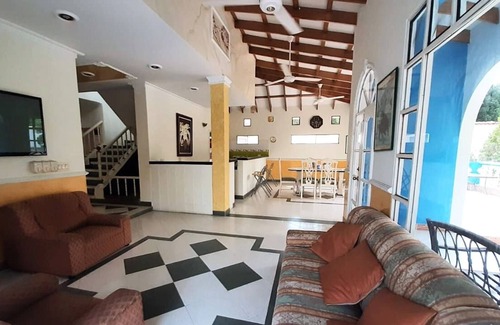 Melgar House | country house