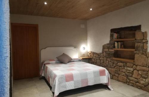 Sant Bartomeu del Grau House | Country House El Permanyer
