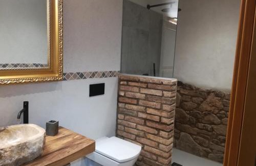 Sant Bartomeu del Grau House | Country House El Permanyer