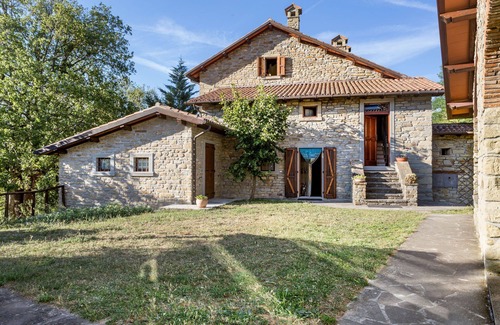 Palazzuolo sul Senio Other | Country House/Farm House in Modena with 6 bedrooms sleeps 12