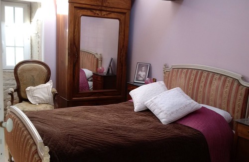 Bresse-sur-Grosne House | Country House with view - sleeps 5-7 - Near Cluny