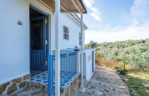 Camarles House | Country House 'Habitacion Doble Jardin' with Mountain View, Shared Pool and Wi-Fi