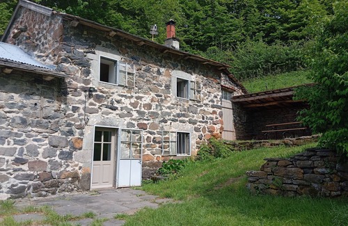 Montusclat House | Country house in the heart of nature