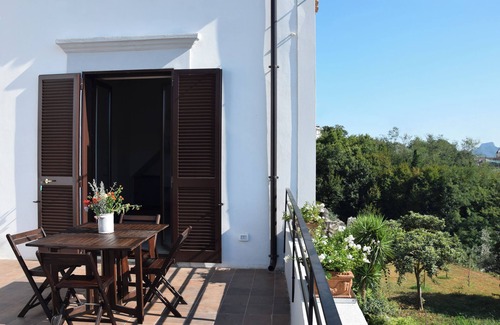Cava de' Tirreni House | Country house near Amalfi and Pompeii - Casa "Mandorlo"