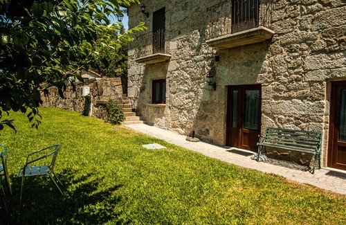Bico Cottage | Country house with animals