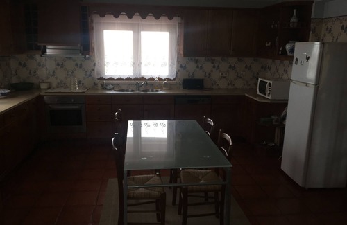 Salir de Matos House | Country house near beaches and mountains