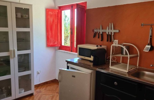 Malhadinhas House | Country House 'Casa 3' with Shared Pool, Private Terrace and Wi-Fi