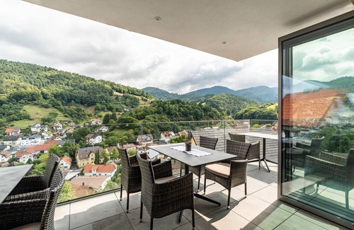 Buehlertal Apartment | Country House Room 'Lebensfreude' with Mountain View and Wi-Fi