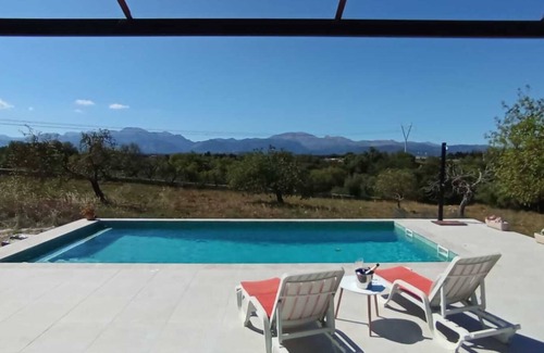 Llubi House | Country House 'S'Ermitori' with Mountain View, Private Pool and Wi-Fi