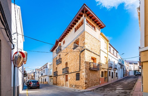 Albocasser House | Country House 'Virginia' with Mountain View and Balcony