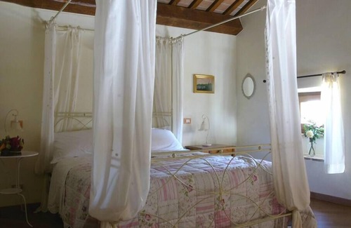 Amandola Other | Country house with view of the Sibillini Mountains and swimming pool
