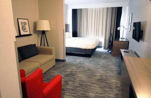 Council Bluffs Hotel | Country Inn & Suites by Radisson, Council Bluffs, IA