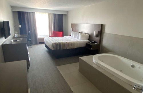 Council Bluffs Hotel | Country Inn & Suites by Radisson, Council Bluffs, IA