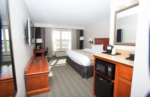 Grand Forks Hotel | Country Inn & Suites by Radisson, Grand Forks, ND