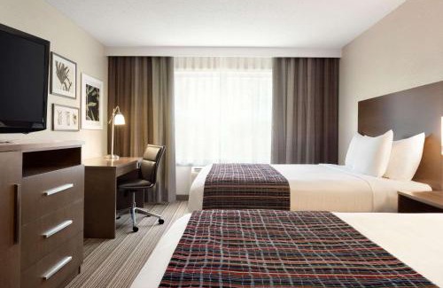 Platteville Hotel | Country Inn & Suites by Radisson, Platteville, WI