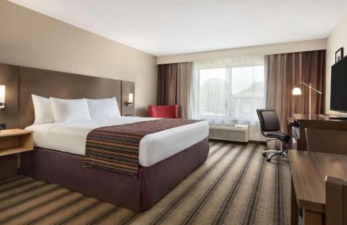 St. Cloud Hotel | Country Inn & Suites by Radisson, St Cloud West, MN