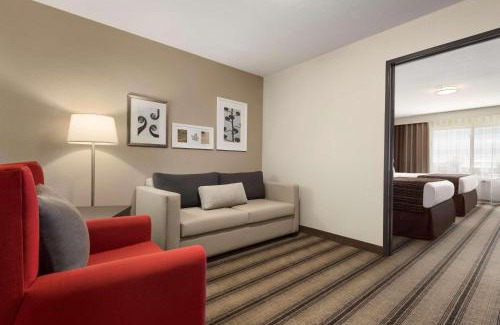St. Cloud Hotel | Country Inn & Suites by Radisson, St Cloud West, MN