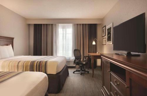Valparaiso Hotel | Country Inn & Suites by Radisson, Valparaiso, IN