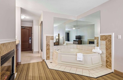 Parole Hotel | Country Inn & Suites by Radisson, Annapolis, MD