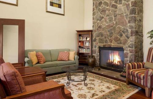 Crestview Hotel | Country Inn & Suites by Radisson, Crestview, FL