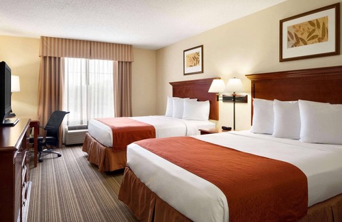Rossville Hotel | Country Inn & Suites by Radisson, Baltimore North, MD