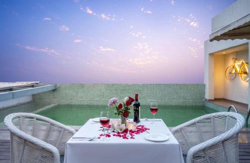Bhiwadi Hotel | Country Inn & Suites by Radisson, Bhiwadi