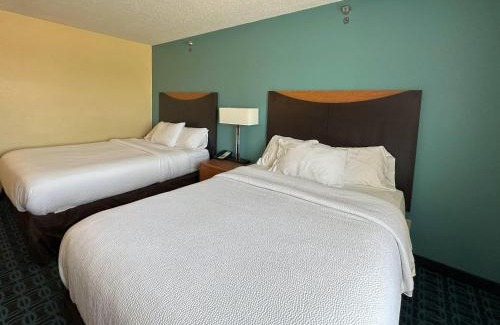 Bismarck Hotel | Country Inn & Suites by Radisson, Bismarck-Mandan