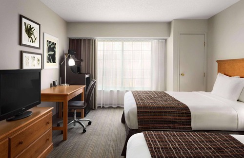 Northeast Columbus Hotel | Country Inn & Suites by Radisson, Columbus Airport, OH