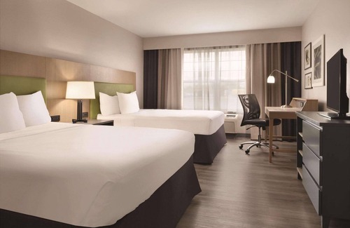 Waterloo Hotel | Country Inn & Suites by Radisson, Waterloo, IA