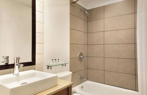 Bothell Hotel | Country Inn & Suites by Radisson, Seattle-Bothell, WA