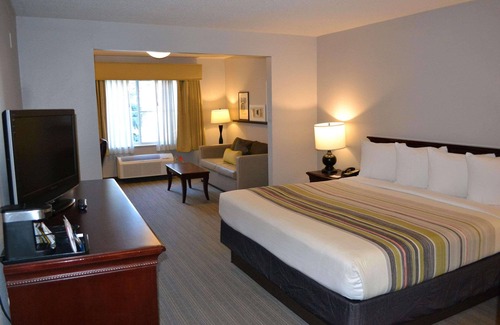 Gurnee Hotel | Country Inn & Suites by Radisson, Gurnee, IL