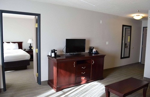 Gurnee Hotel | Country Inn & Suites by Radisson, Gurnee, IL