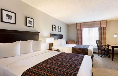 Kearney Hotel | Country Inn & Suites by Radisson, Kearney, NE