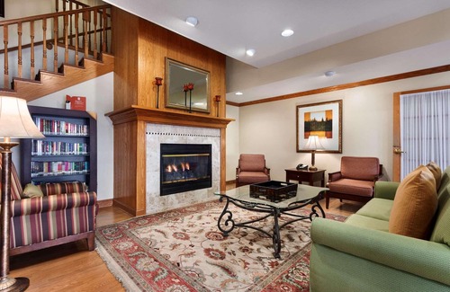 Marion Hotel | Country Inn & Suites by Radisson, Marion, OH