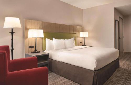 Eagan Hotel | Country Inn & Suites by Radisson, Eagan, MN