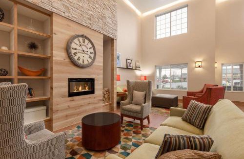 Ames Hotel | Country Inn & Suites by Radisson, Ames, IA